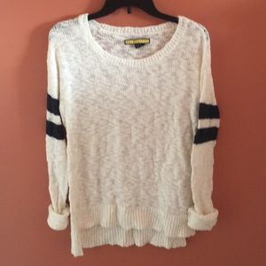 White long sleeve sweater